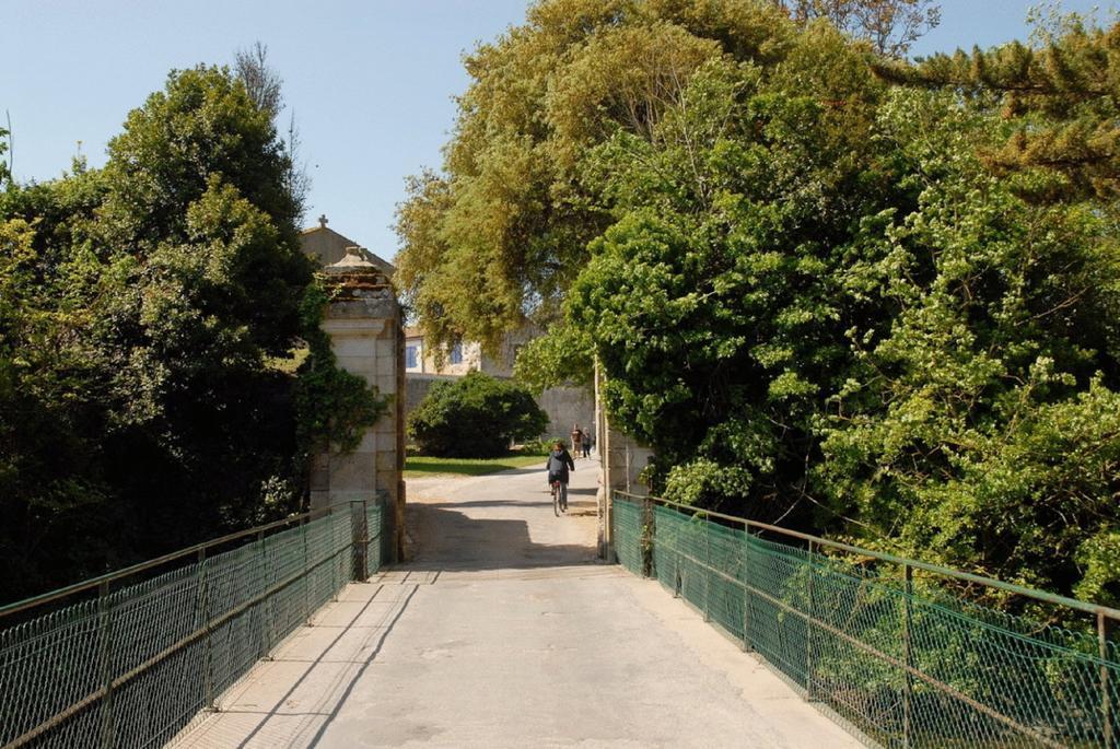 Hotel Napoleon Île dʼAix Exteriör bild